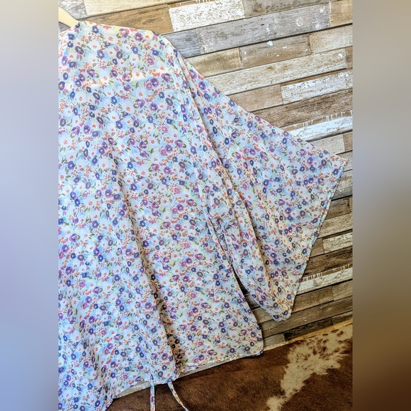 LC Lauren Conrad Bat Wing Kimono With Tie - Picture 10 of 12